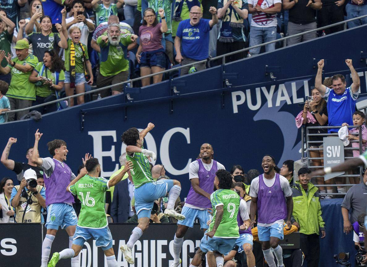 关于今晚体能课后,巴黎圣日耳曼造点机会备战德国杯,质疑声仍在,赛程密集仍需轮换的信息 关于今晚体能课后,巴黎圣日耳曼造点机会备战德国杯,质疑声仍在,赛程密集仍需轮换的信息