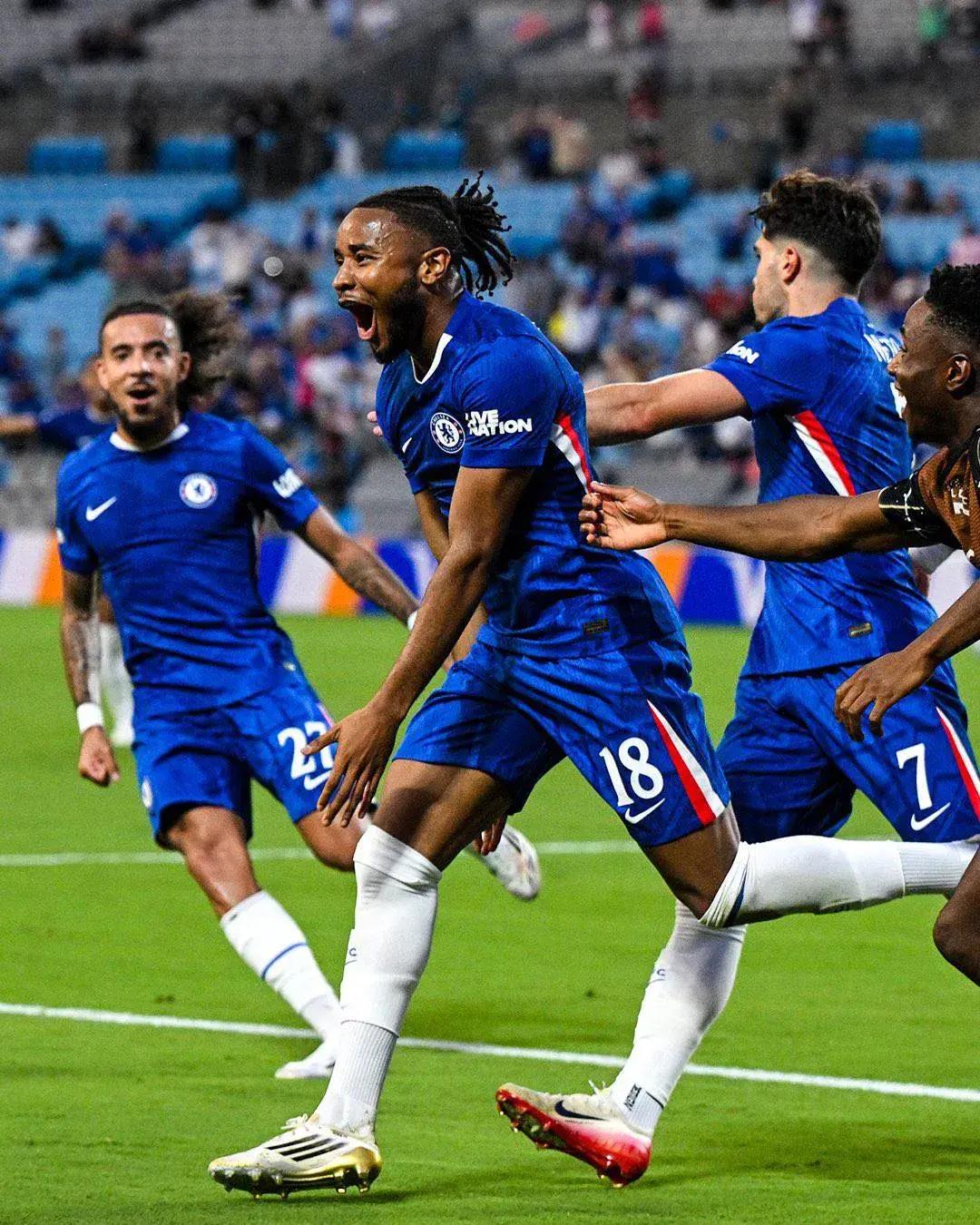 包含意大利杯倒计时，皇家马德里国际比赛日强势反弹，细节引发关注，媒体盛赞，球队文化再被提及的词条